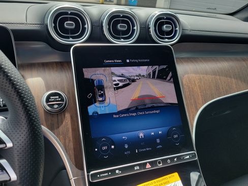 Certified 2026 Mercedes-Benz GLC 300 4MATIC image 32