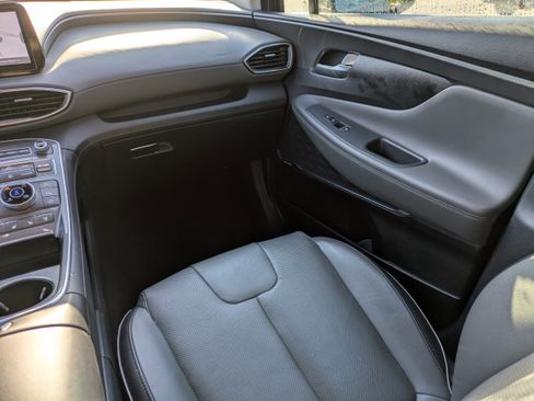 Used 2023 Hyundai Santa Fe Limited image 21