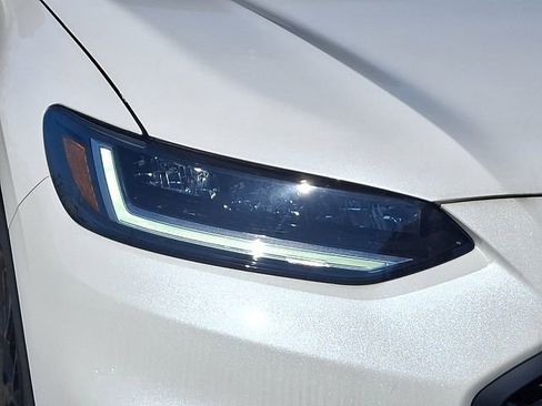 Certified 2025 Honda HR-V Sport image 9