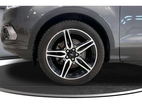Used 2019 Ford Escape SEL AWD/4WD image 51