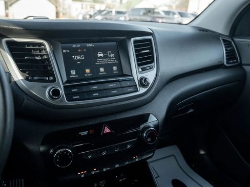 Used 2018 Hyundai Tucson SEL w/ Cargo Package image 18