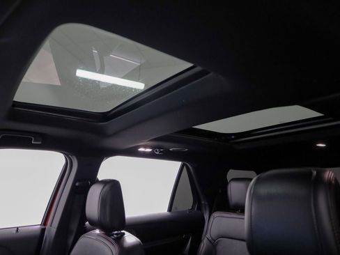 Used 2018 Ford Explorer Sport w/ Equipment Group 401A image 25