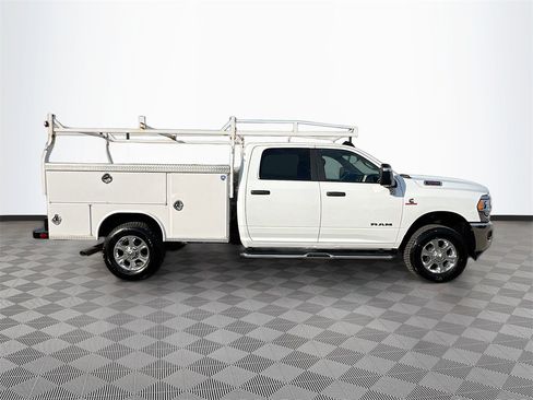 Used 2023 RAM 3500 Big Horn w/ Level 1 Equipment Group image 8
