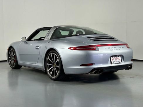 Used 2015 Porsche 911 Targa 4S AWD/4WD image 3