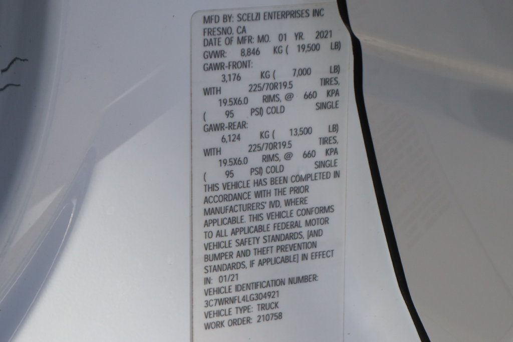 Used 2020 RAM 5500 Tradesman w/ Chrome Appearance Group AWD/4WD image 53