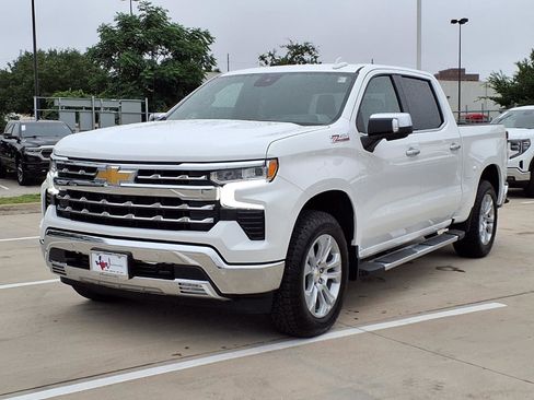 Used 2026 Chevrolet Silverado 1500 LTZ AWD/4WD image 3