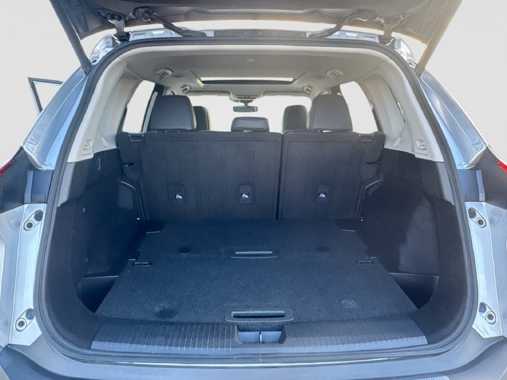 Used 2022 Nissan Rogue SL w/ SL Premium Package FWD image 18