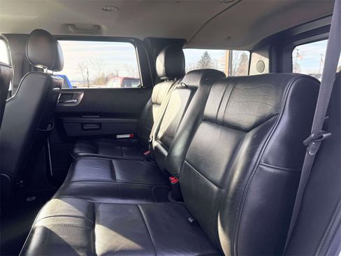 Used 2008 HUMMER H2 image 11
