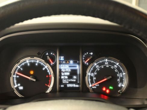 Used 2023 Toyota 4Runner Limited image 10