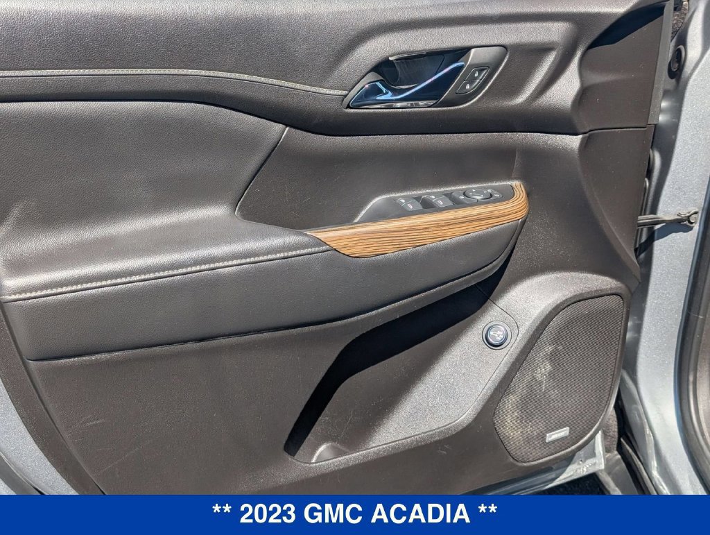 Used 2023 GMC Acadia SLE w/ Driver Convenience Package AWD/4WD image 13