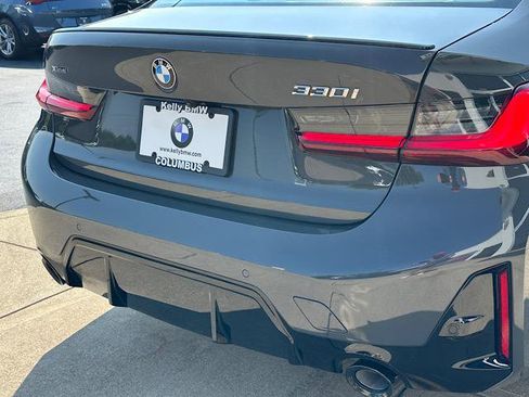 Used 2026 BMW 330i xDrive Sedan w/ M Sport Package AWD/4WD image 10
