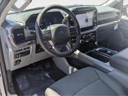 New 2025 Ford F150 XLT w/ Equipment Group 302A MID image 3