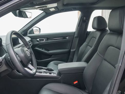 Certified 2025 Honda Civic Sport Touring image 17