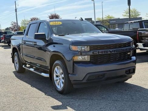 Used 2021 Chevrolet Silverado 1500 Custom AWD/4WD image 4