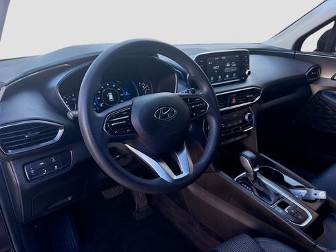 Used 2019 Hyundai Santa Fe SEL image 7
