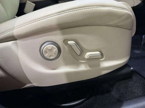 Used 2021 Genesis GV80 2.5T w/ Advanced Package 03 image 60