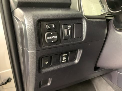 Used 2018 Toyota 4Runner SR5 image 16