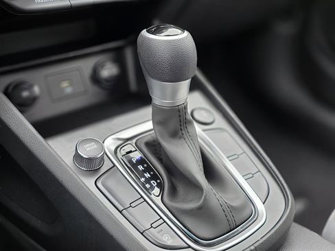 Certified 2023 Hyundai Kona SEL image 33