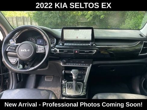 Used 2022 Kia Seltos EX AWD/4WD image 9
