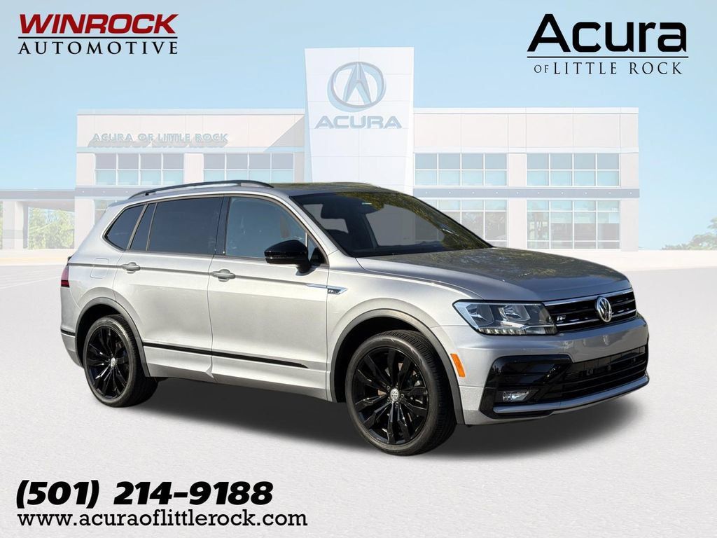 Used 2020 Volkswagen Tiguan SE R-Line FWD image 1