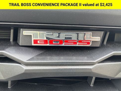 New 2026 Chevrolet Colorado Trail Boss AWD/4WD image 2