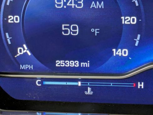 Used 2022 Chevrolet Silverado 1500 RST w/ Z71 Off-Road Package image 16