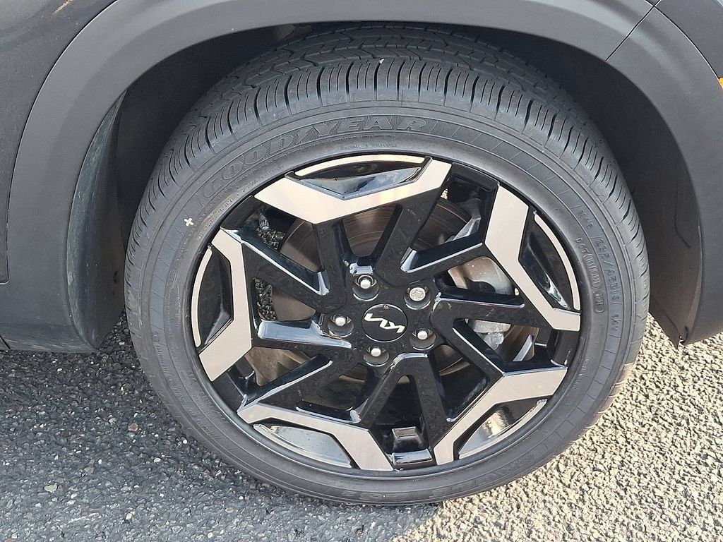 Used 2024 Kia Seltos SX AWD/4WD image 8