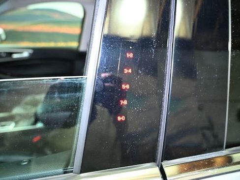 Used 2020 Ford Edge SEL w/ Convenience Package image 30