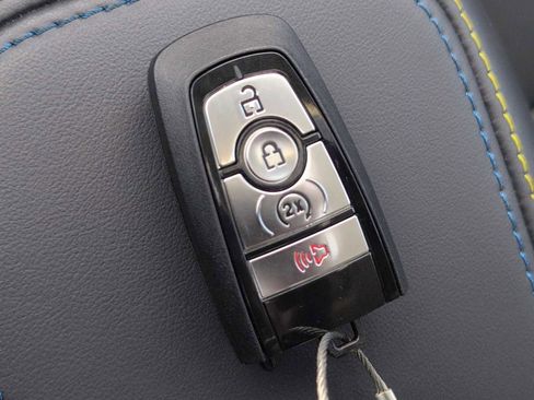 New 2026 Ford Maverick Lobo AWD/4WD image 26