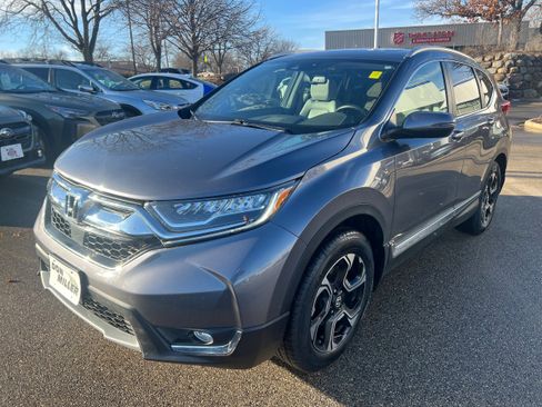 Used 2017 Honda CR-V Touring image 3