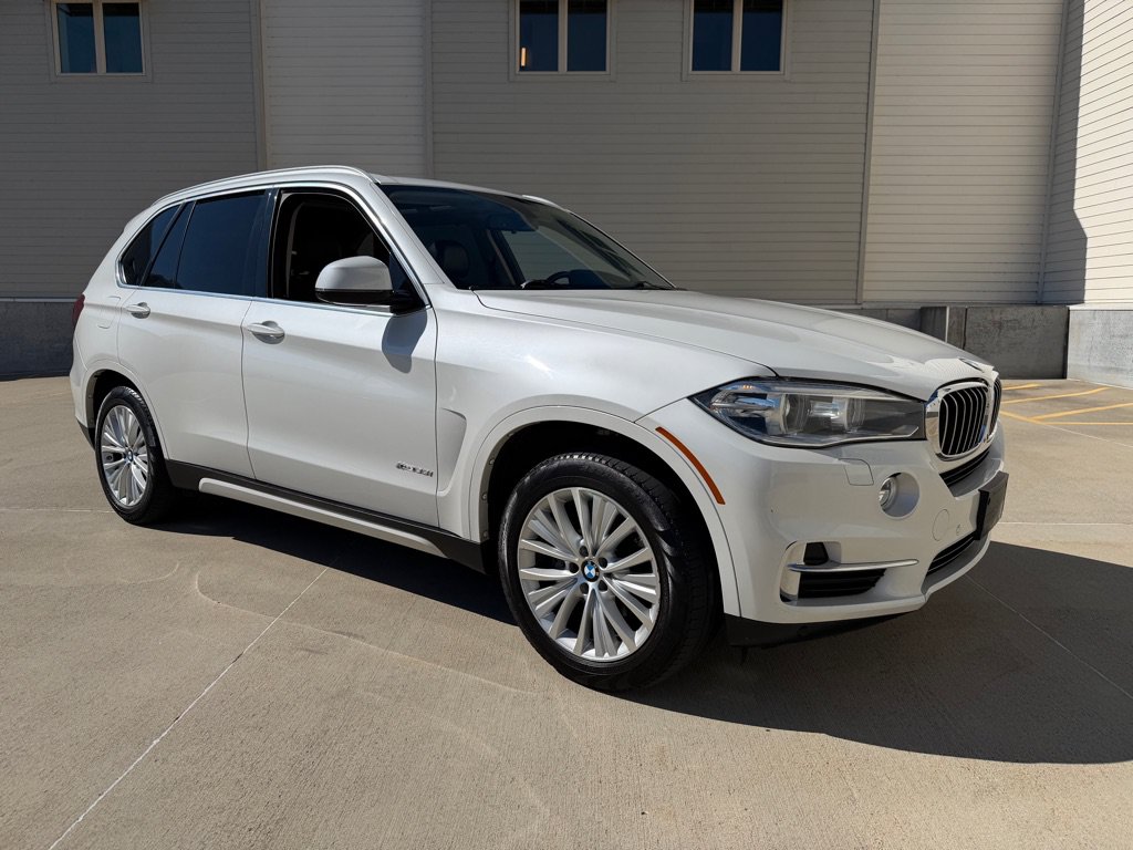 Used 2016 BMW X5 xDrive35i AWD/4WD image 1