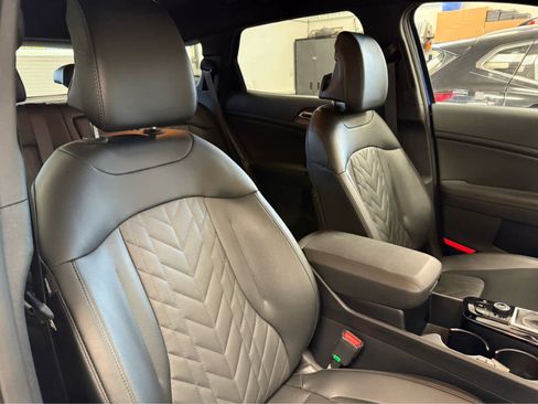 Used 2025 Kia Sportage X-Line image 30