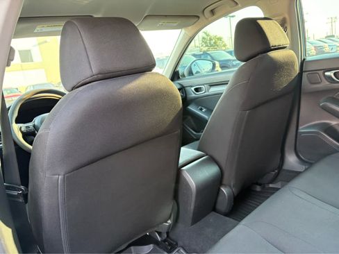 Used 2023 Honda Civic LX image 13