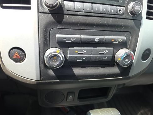 Used 2013 Nissan Xterra S w/ Value Package RWD image 24