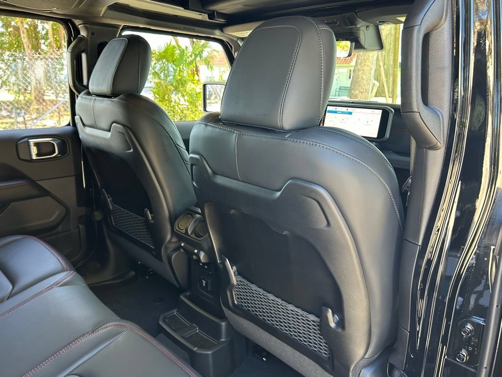 New 2026 Jeep Wrangler Unlimited Rubicon 392 w/ Quick Order Package 27X Moab AWD/4WD image 40