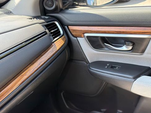 Used 2018 Honda CR-V EX image 29