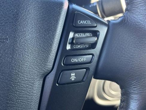 Used 2023 Nissan Frontier SV w/ SV Convenience Package image 12