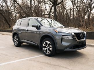 Used 2021 Nissan Rogue SV video 2