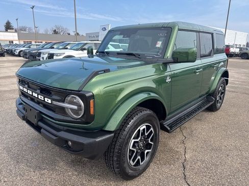 Used 2025 Ford Bronco Outer Banks image 7