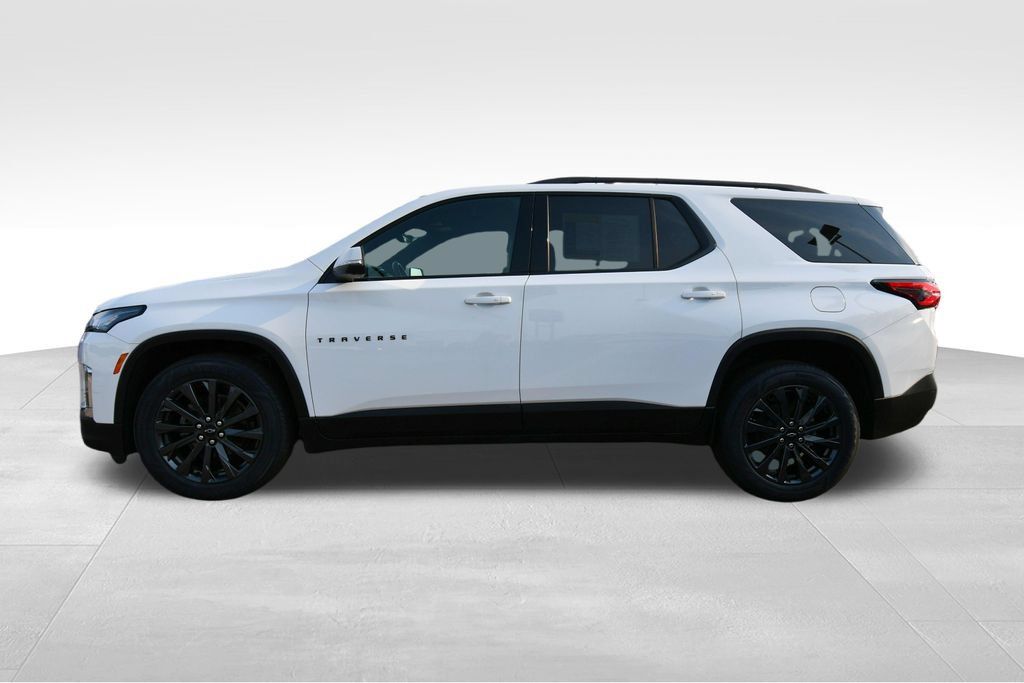 Used 2023 Chevrolet Traverse RS w/ LPO, Floor Liner Package AWD/4WD image 4
