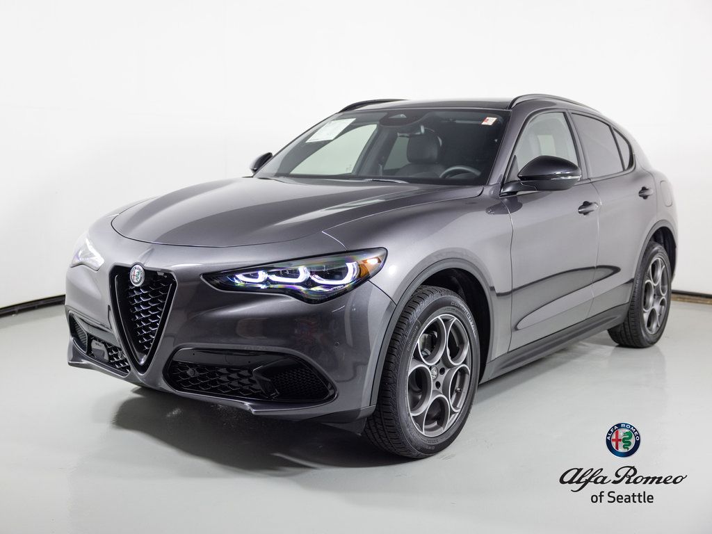 New 2026 Alfa Romeo Stelvio Sprint AWD/4WD image 1