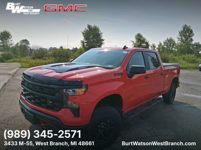 Used 2024 Chevrolet Silverado 1500 Custom Trail Boss w/ LPO, Dark Essentials Package