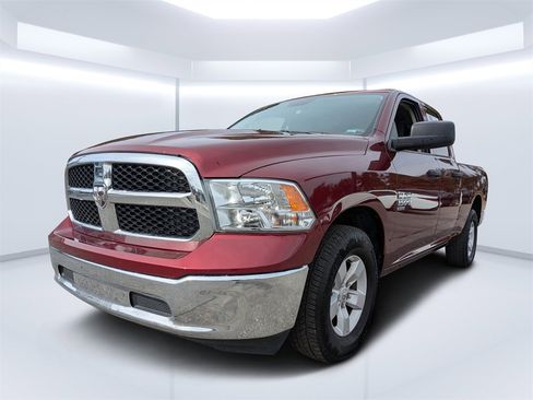 Used 2024 RAM 1500 Classic SLT image 7