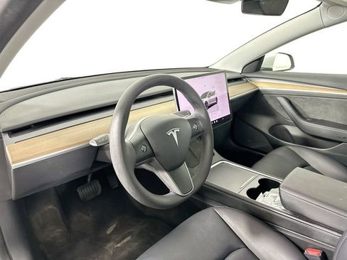 Used 2023 Tesla Model 3 Standard Range RWD image 18
