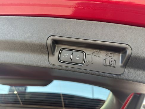 New 2026 Ford Explorer ST-Line image 18