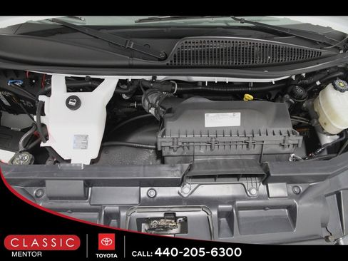 Used 2024 Chevrolet Express 2500 w/ Driver Convenience Package image 19