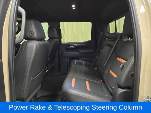 Used 2022 GMC Sierra 1500 AT4 w/ AT4 Premium Package AWD/4WD image 30