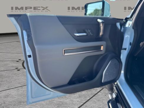 Used 2024 GMC Hummer EV 2X w/ Extreme Off-Road Package AWD/4WD image 22