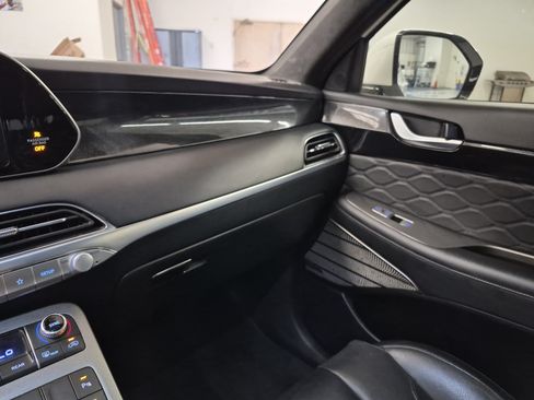 Used 2020 Hyundai Palisade Limited FWD image 23