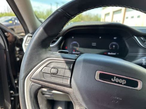 Used 2021 Jeep Grand Cherokee L Limited image 10